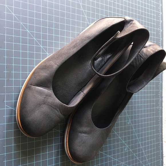 Dansko Jenna Slip On Ankle Strap Platform Wedge Comfort Shoe Metallic Charcoal - Picture 2 of 6